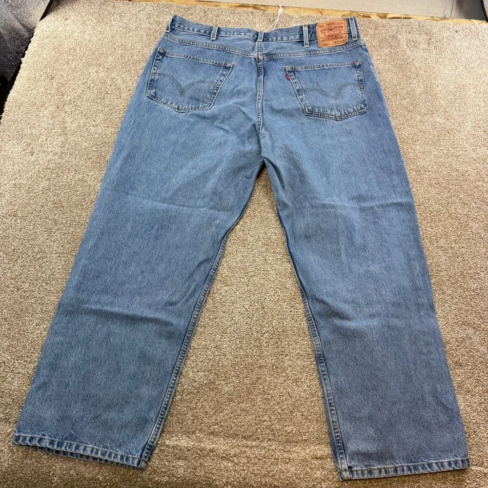 Levis 550 Mens 42x30 Relaxed Fit Jeans Blue Denim Straight Leg Medium Wash Y2K